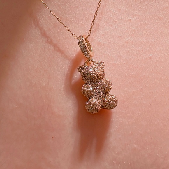 Gummy bear necklace 18k gold plated stainless steel crystal cubic zircon 16" 🐻 - Picture 4 of 4